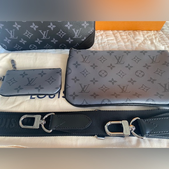 💯 AUTHENTIC Louis Vuitton Trio Messenger - Picture 4 of 7